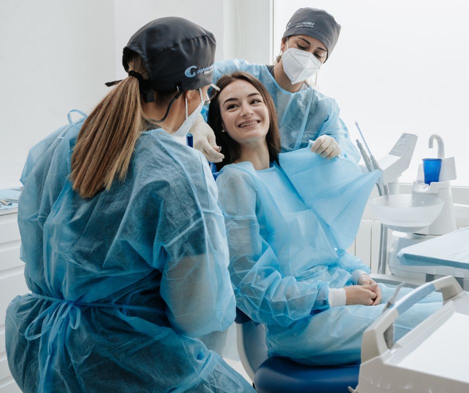 Clínica Dental en Caravaca de la Cruz | CLÍNICA DENTAL DOCTORES GÓMEZ